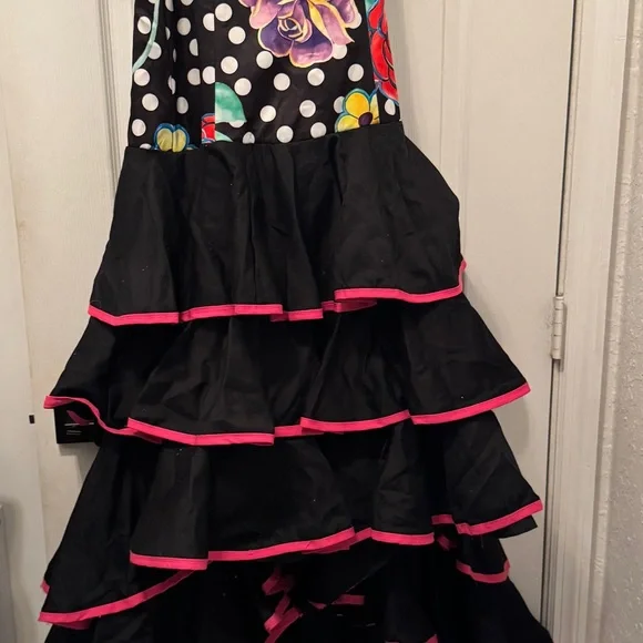 Floral Ruffled Bata de Cola Skirt - Picture 3 of 11